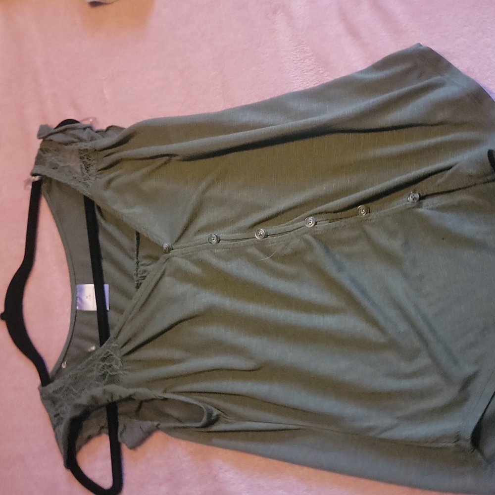 Army green tank